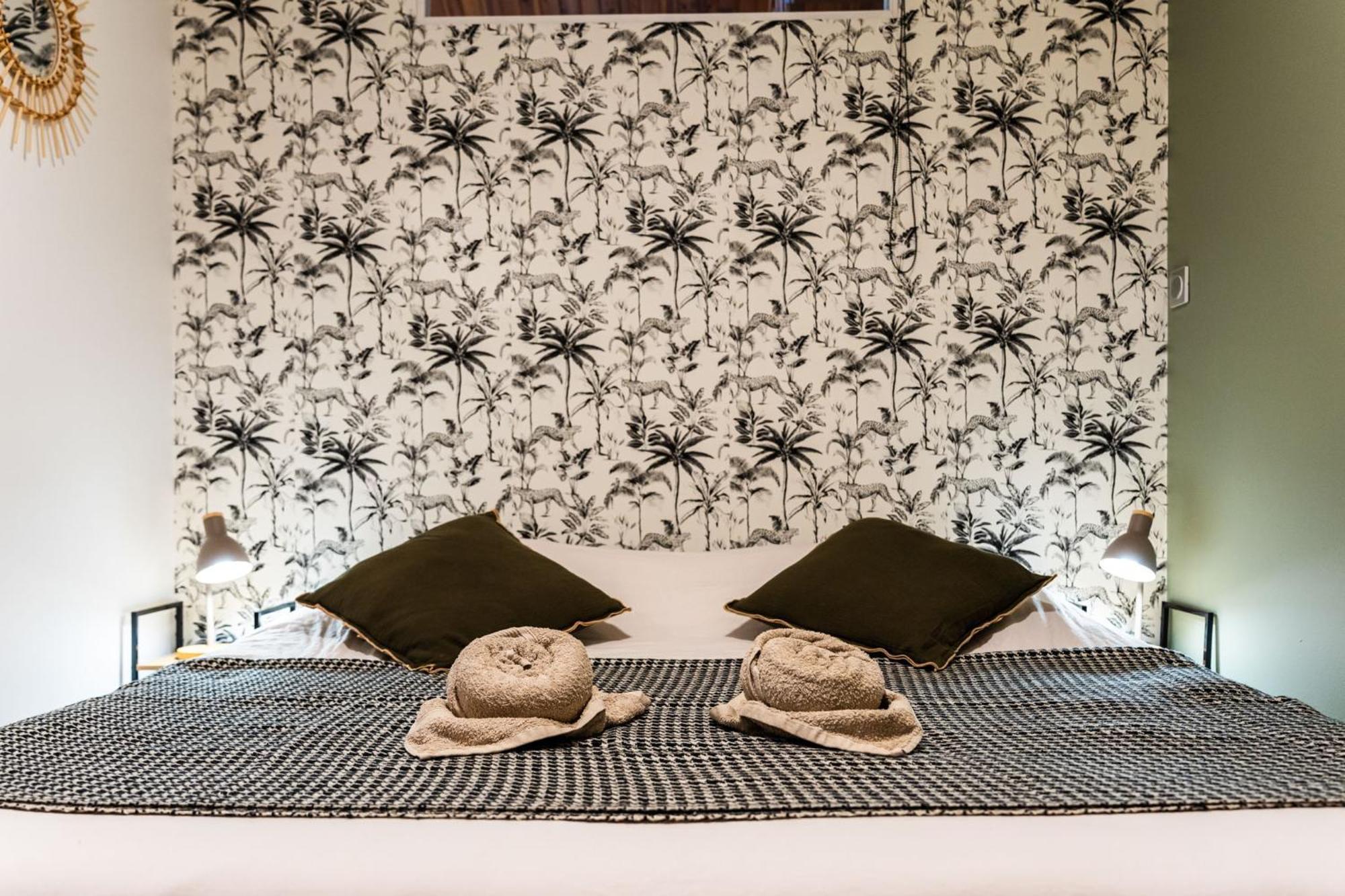 Les Baroudeurs Hostel Saint Pierre Zewnętrze zdjęcie